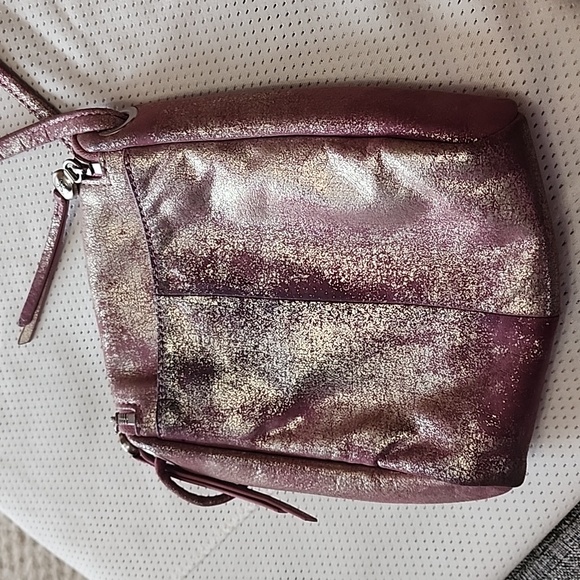 Hobo fern violet metallic crossbody - Picture 2 of 3